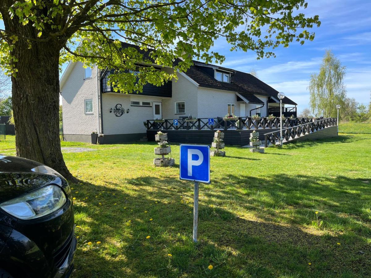 Stegemans Horse Hotel And Country Lodge Ljungby  Exterior photo